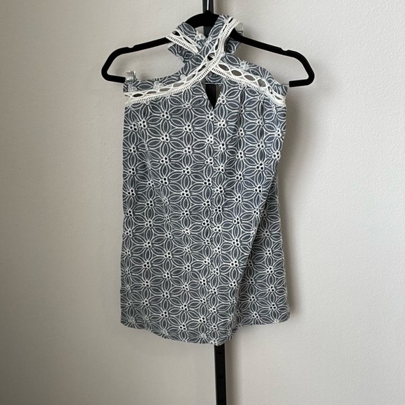 J.O.A Lace Trim Halter Neck Dress Size XS - Picture 2 of 4